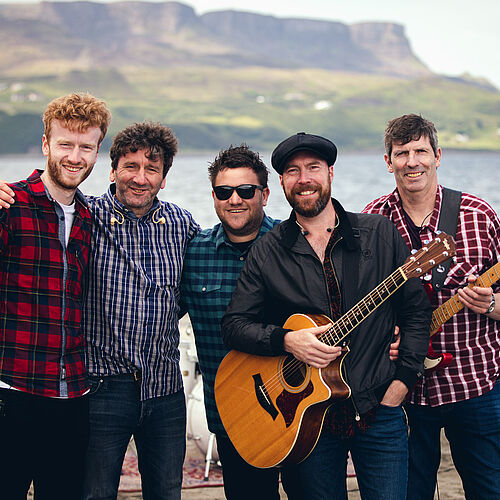 The Runrig Experience – Beat the Drum