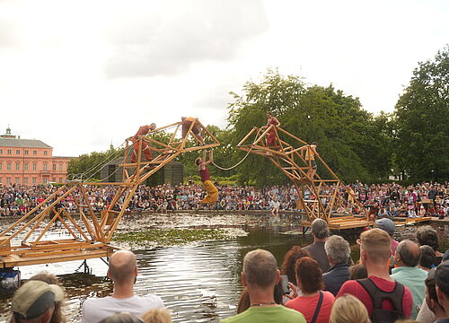 2. tête-à-tête Helfertreffen