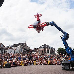 UliK Robotic Circus: Salto Robotale (D)